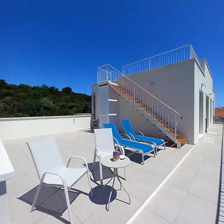 Lilliput Guest House-noli بيت ضيافة